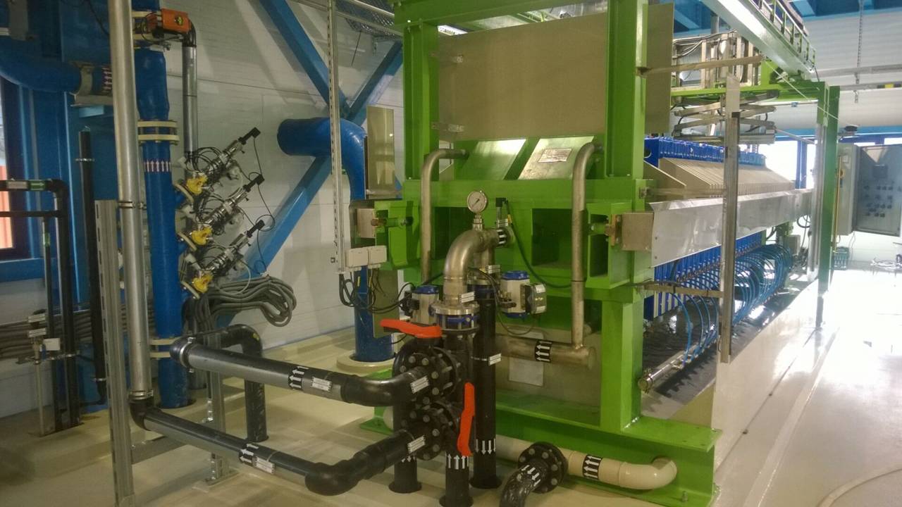 public/media/realizacje2/1000/prasa-filtracyjna-typ-1000-15