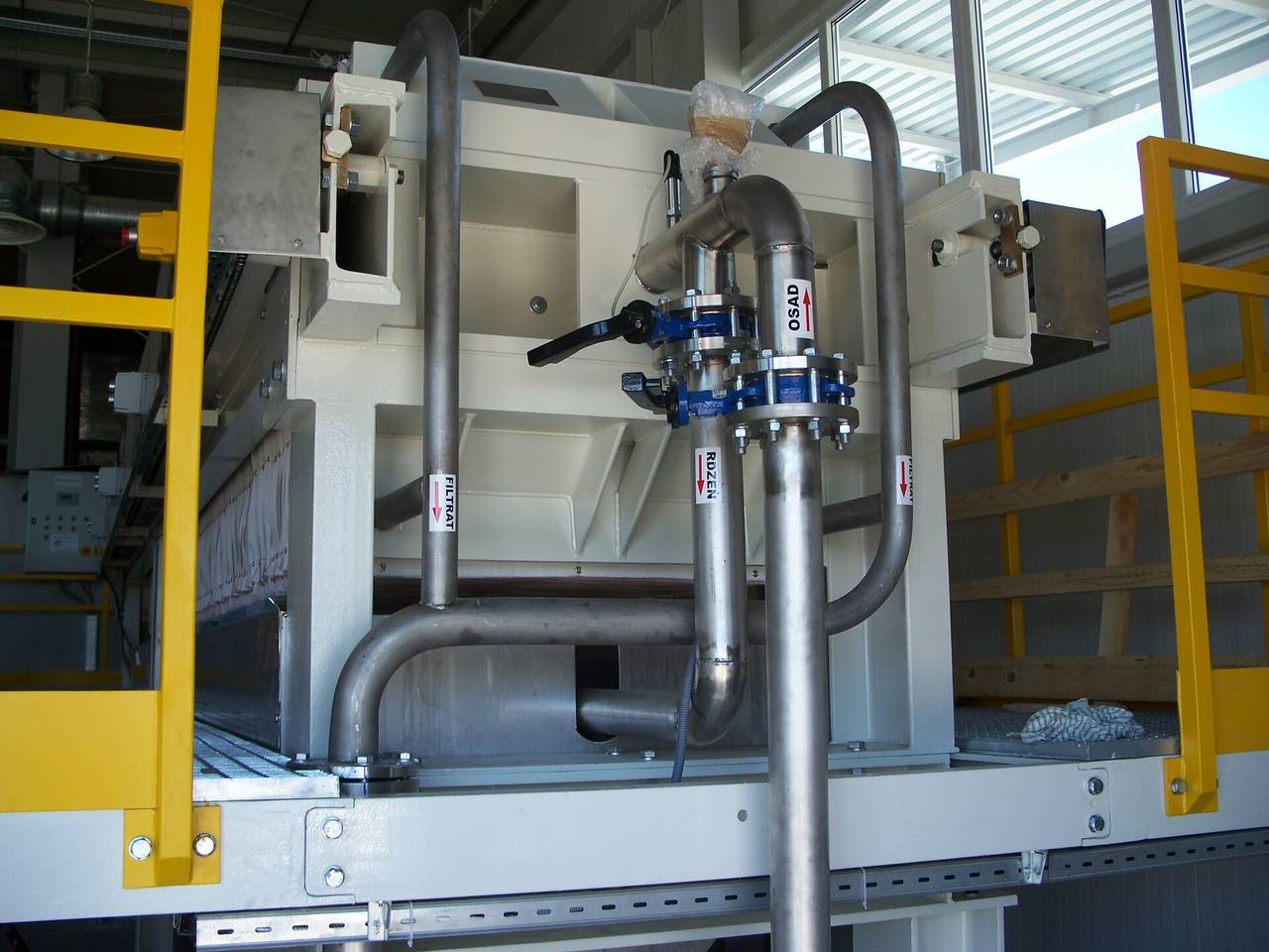 public/media/realizacje2/1000/prasa-filtracyjna-typ-1000-16