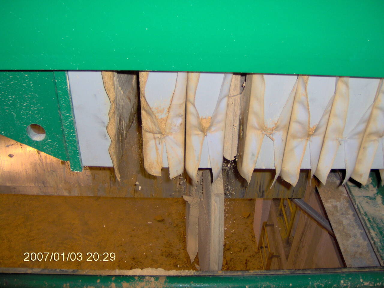 public/media/realizacje2/1000/prasa-filtracyjna-typ-1000-24