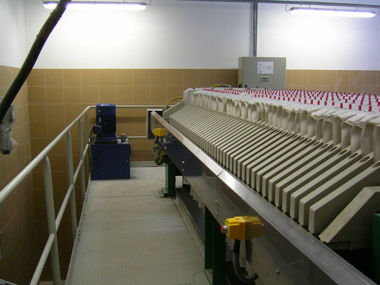 public/media/realizacje2/1000/prasa-filtracyjna-typ-1000-28