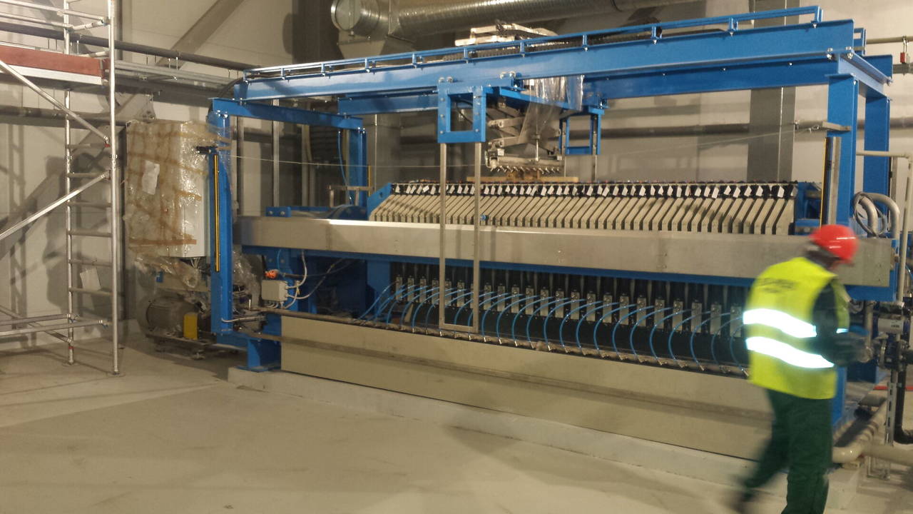 public/media/realizacje2/1000/prasa-filtracyjna-typ-1000-4