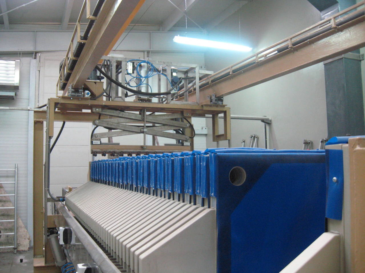 public/media/realizacje2/1200/prasa-filtracyjna-typ-1200-18