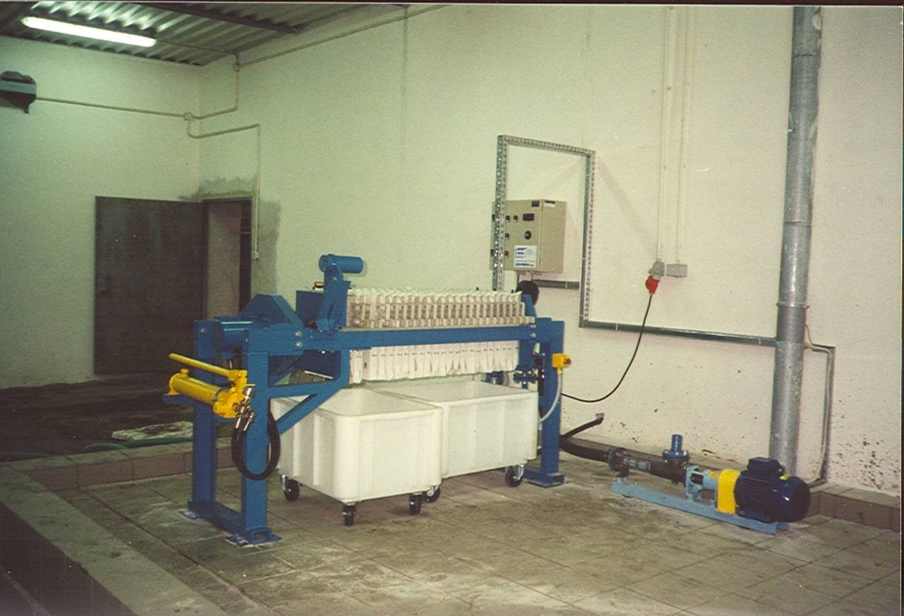 public/media/realizacje2/470/prasa-filtracyjna-typ-470-27