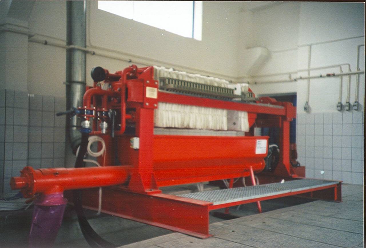 public/media/realizacje2/630/prasa-filtracyjna-typ-630-19