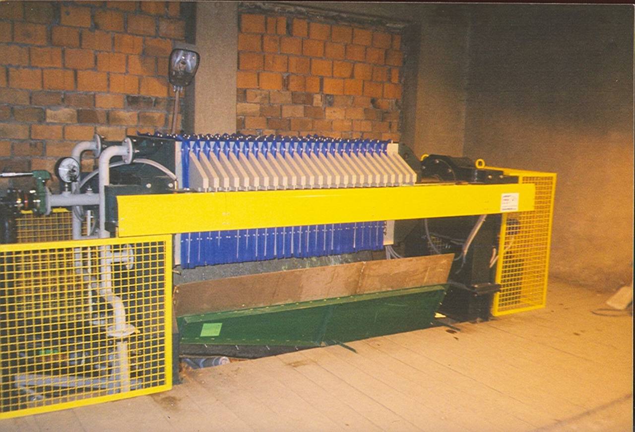 public/media/realizacje2/800/prasa-filtracyjna-typ-800-11