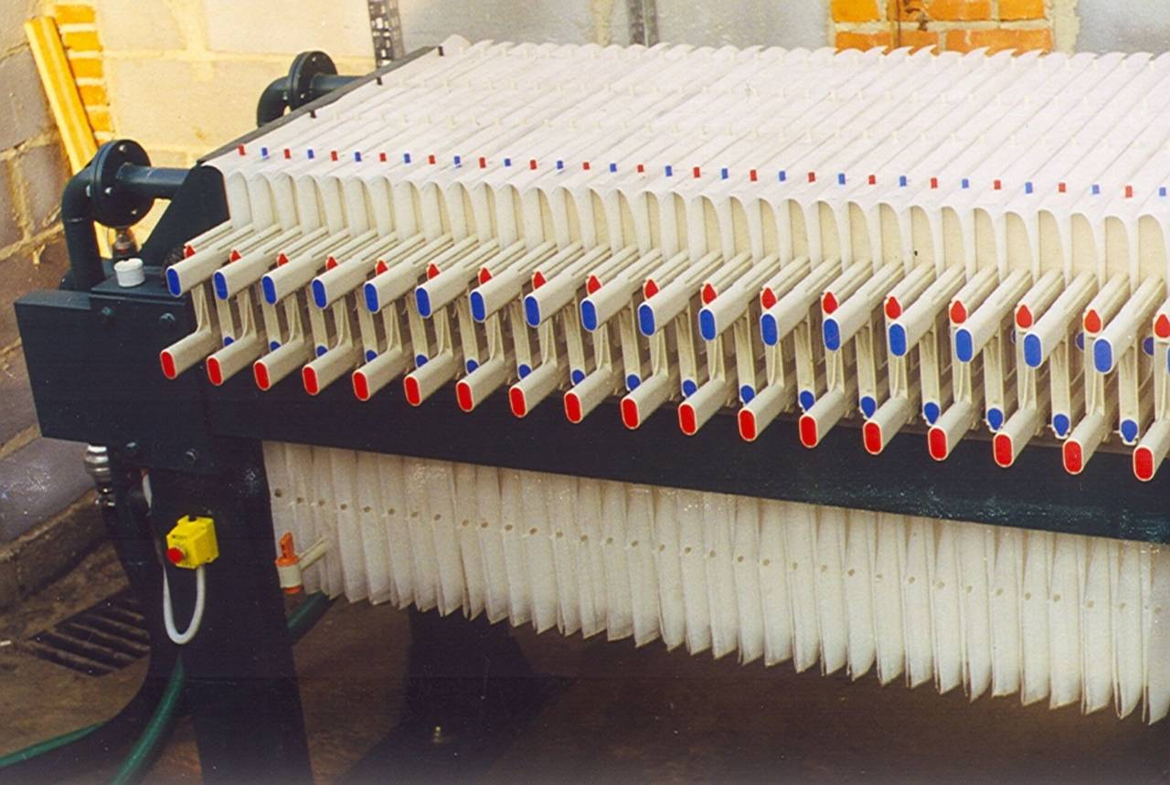 public/media/realizacje2/800/prasa-filtracyjna-typ-800-18